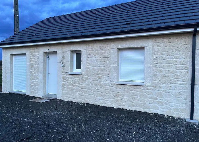 Charmant Pavillon De 70 M2